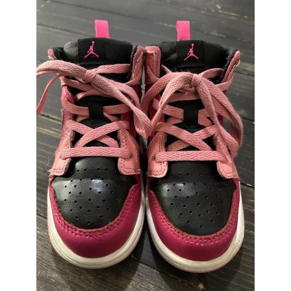 Jordan 1 Mid Coral Chalk Toddler Air Jordan Kids Youth 9c 640735-662 Shoes Cute - Picture 2 of 6
